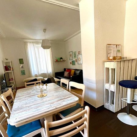 Appartement Douces Heures Avec Parking Couvert Prive Le Locle Zewnętrze zdjęcie